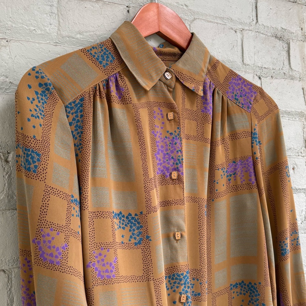 Vintage 80s Novelty Print Blouse - Picture 3 of 8